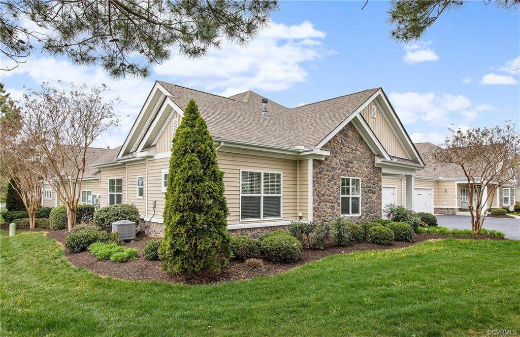 258 Pumpkin Place - Photo 1