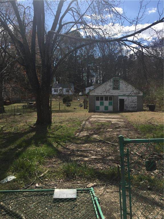 740 Stratford Avenue - Photo 1