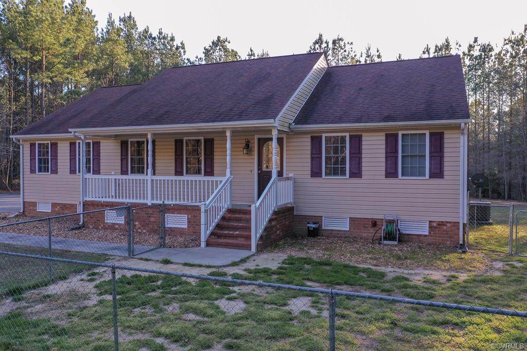 4963 Courtland Road - Photo 1