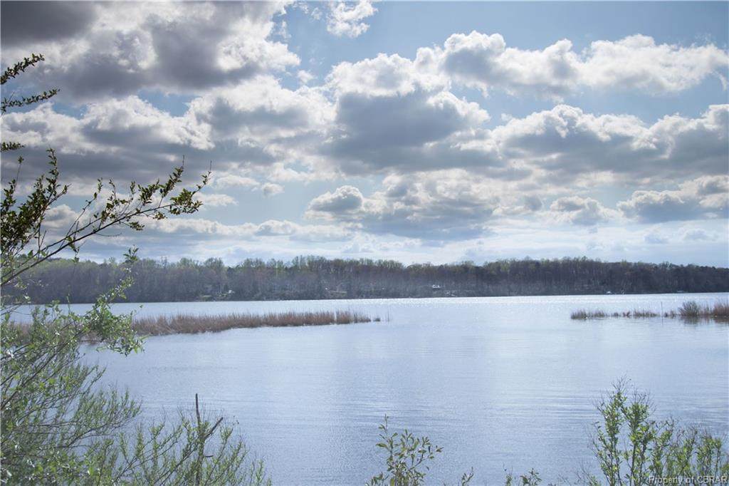 000 Cedar Point Road - Photo 1