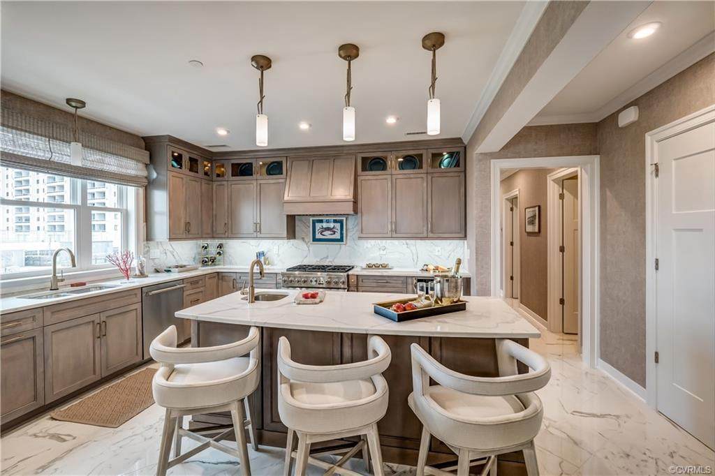 MM Beacon Point Chesapeake Way - Photo 1