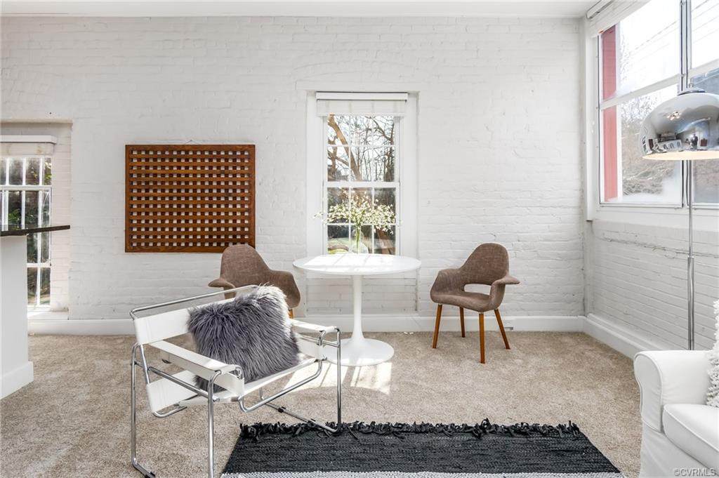 407 Cherry Street - Photo 1