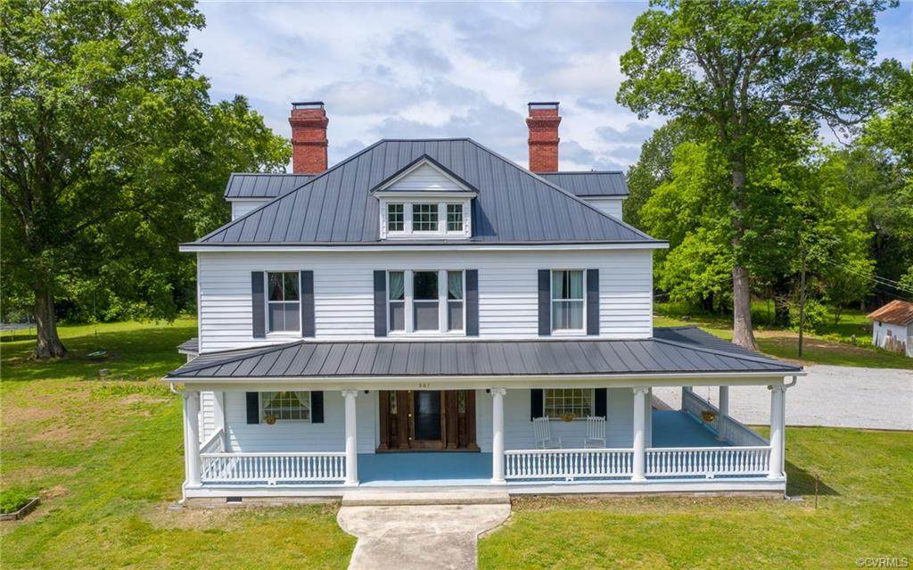 307 Oak Street - Photo 1