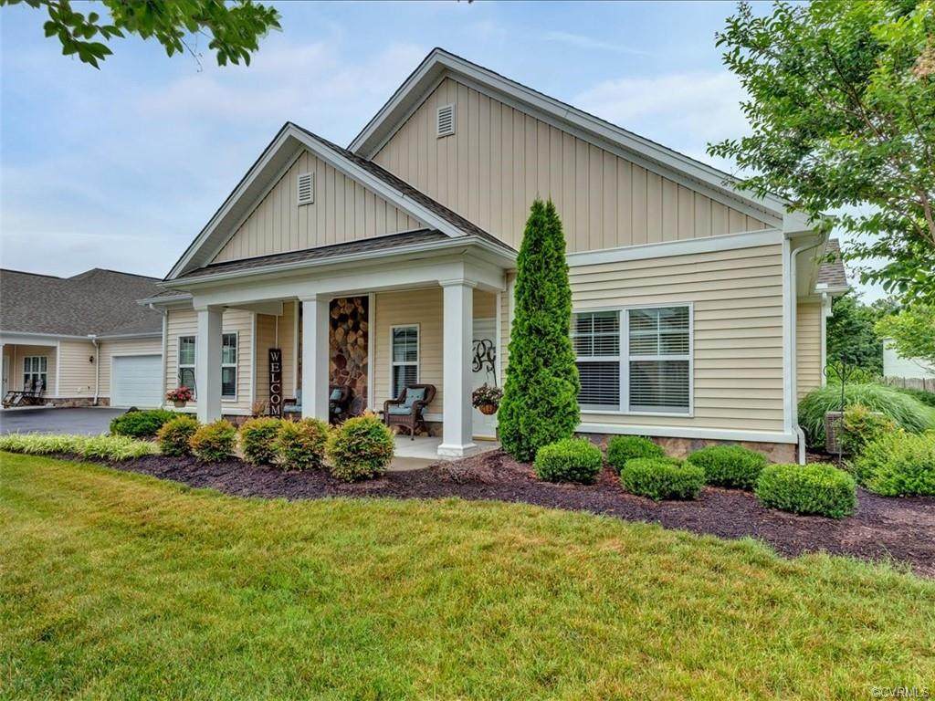 603 Pumpkin Place - Photo 1