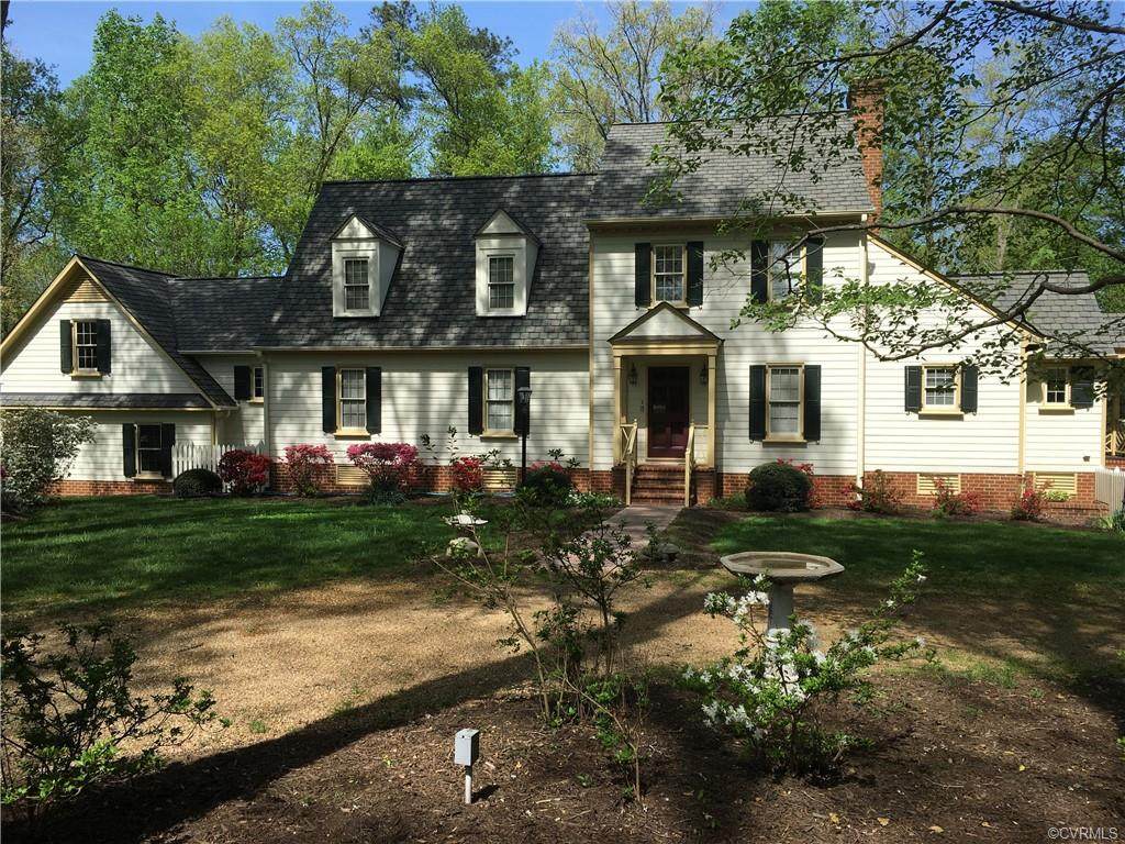 2907 Oxford Drive - Photo 1
