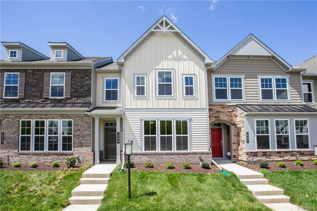 10806 Ashton Poole Place - Photo 1