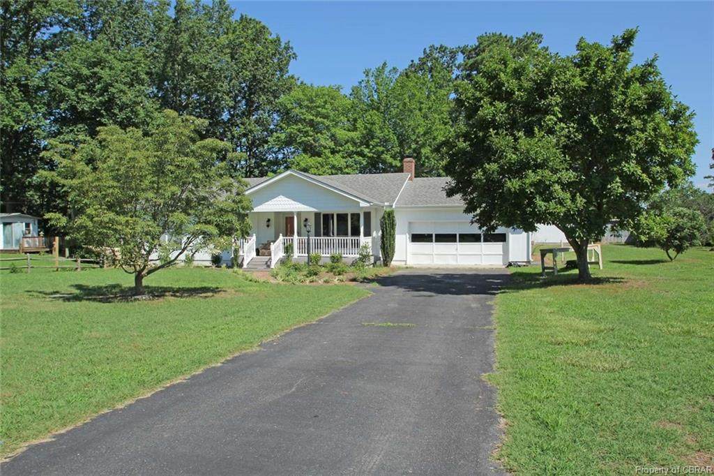 1621 Locust Grove Road - Photo 1