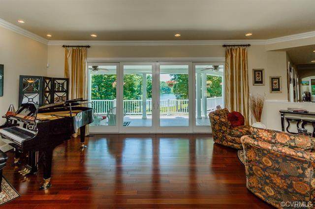 2925 Summerchase Lane - Photo 1