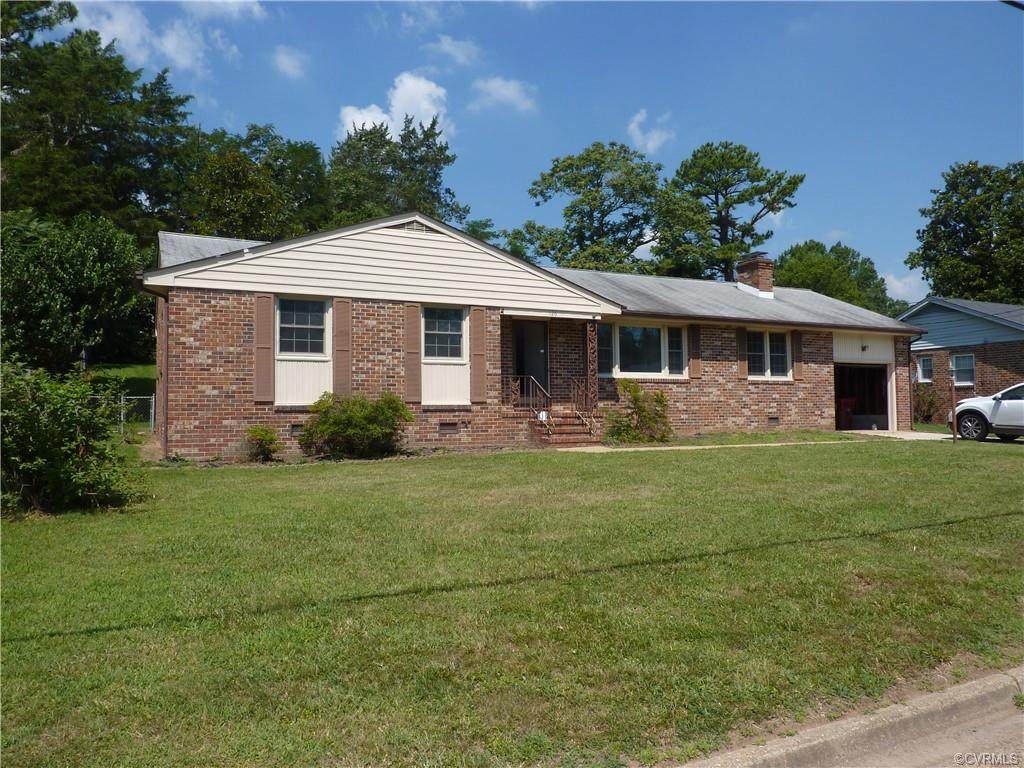 126 Sherwood Drive - Photo 1