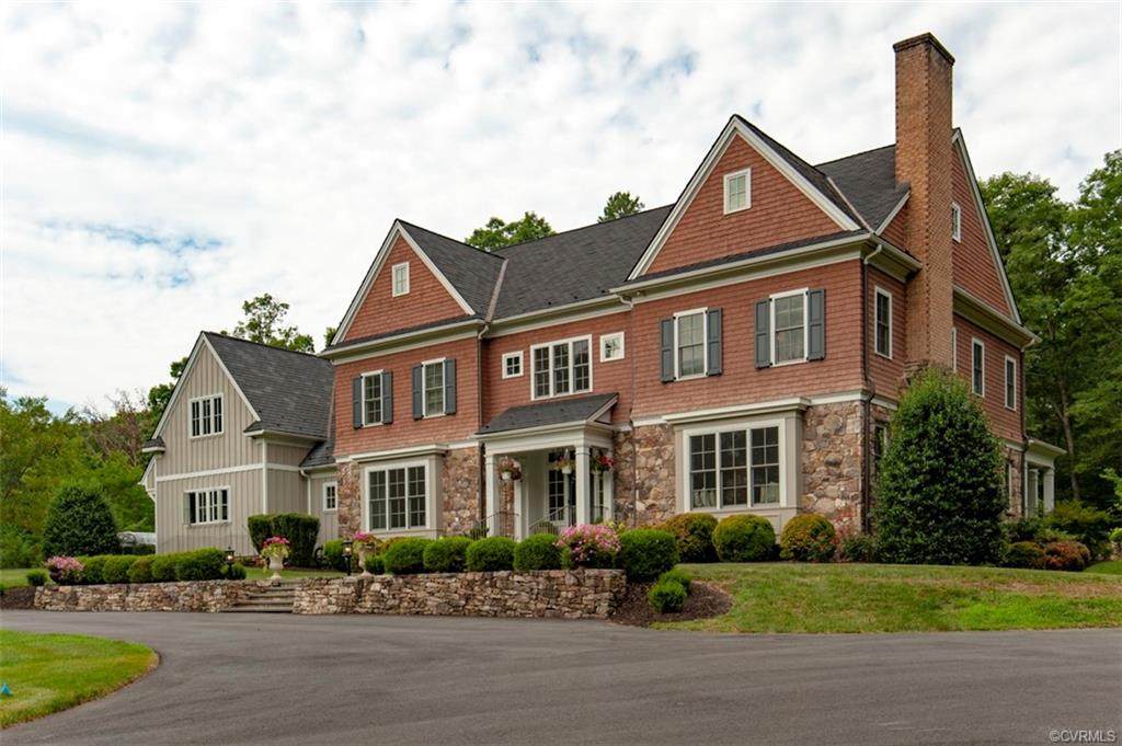 862 Club Drive - Photo 1