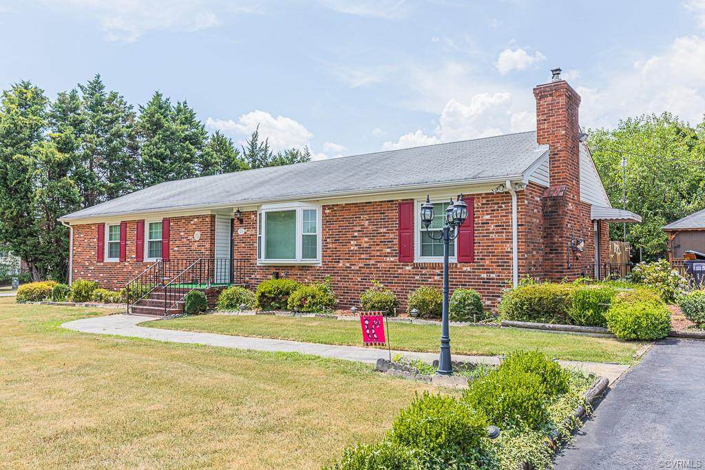 7215 Grant Drive - Photo 1