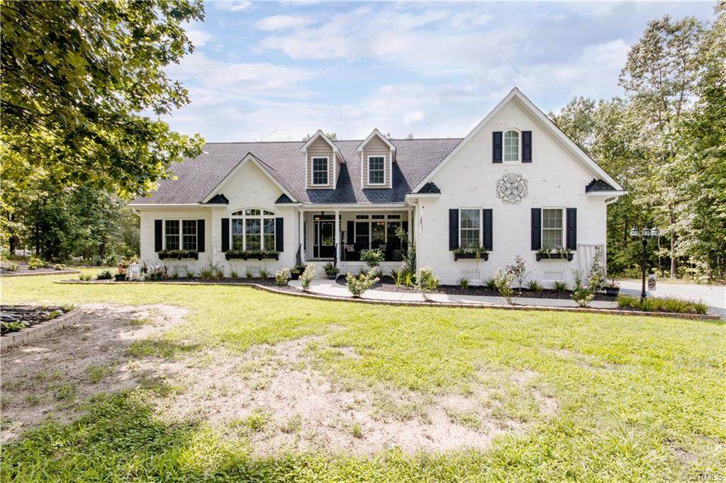 7535 Madison Estates Drive - Photo 1