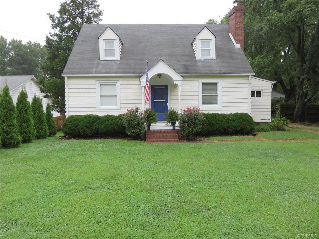 1104 Old Williamsburg Road - Photo 1