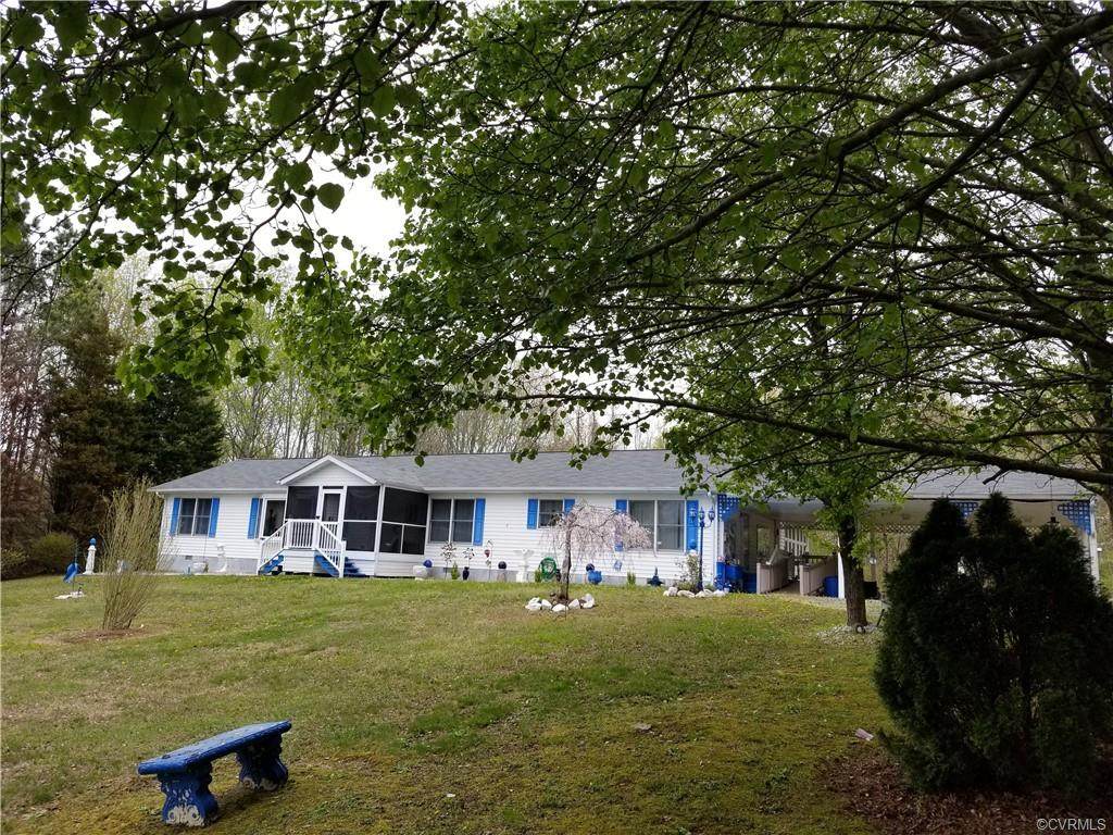 188 Urbanna Road - Photo 1