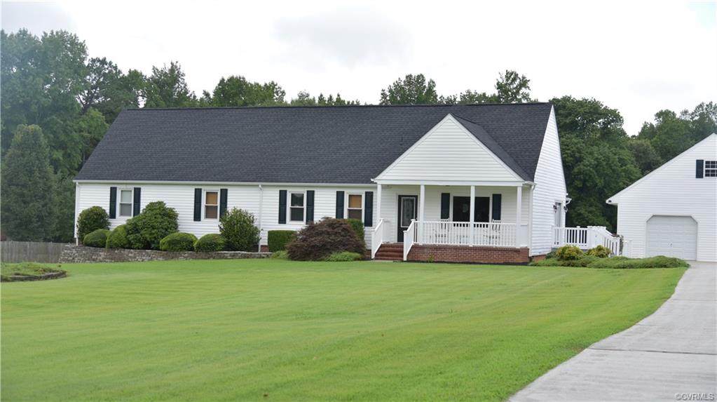 5390 Heritage Road - Photo 1