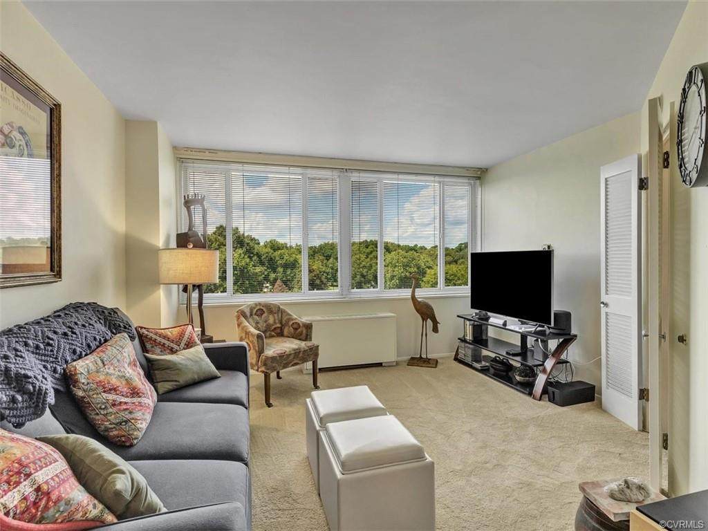 5100 Monument Avenue - Photo 1