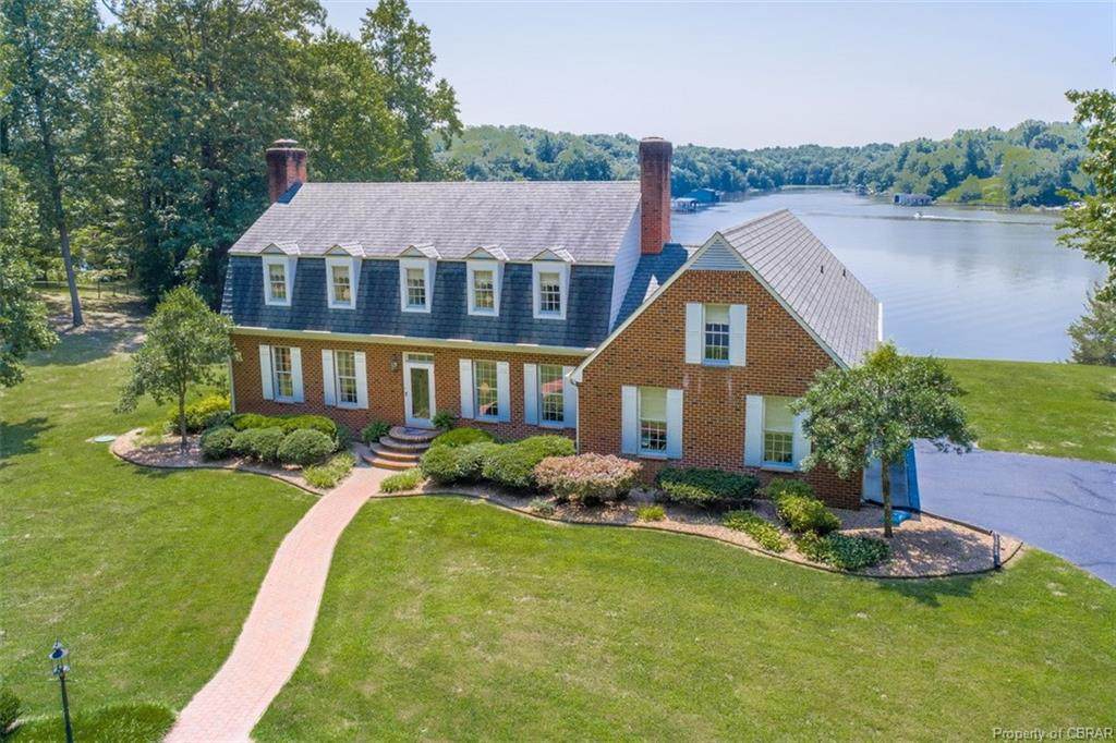 522 Laurel Hill Drive - Photo 1