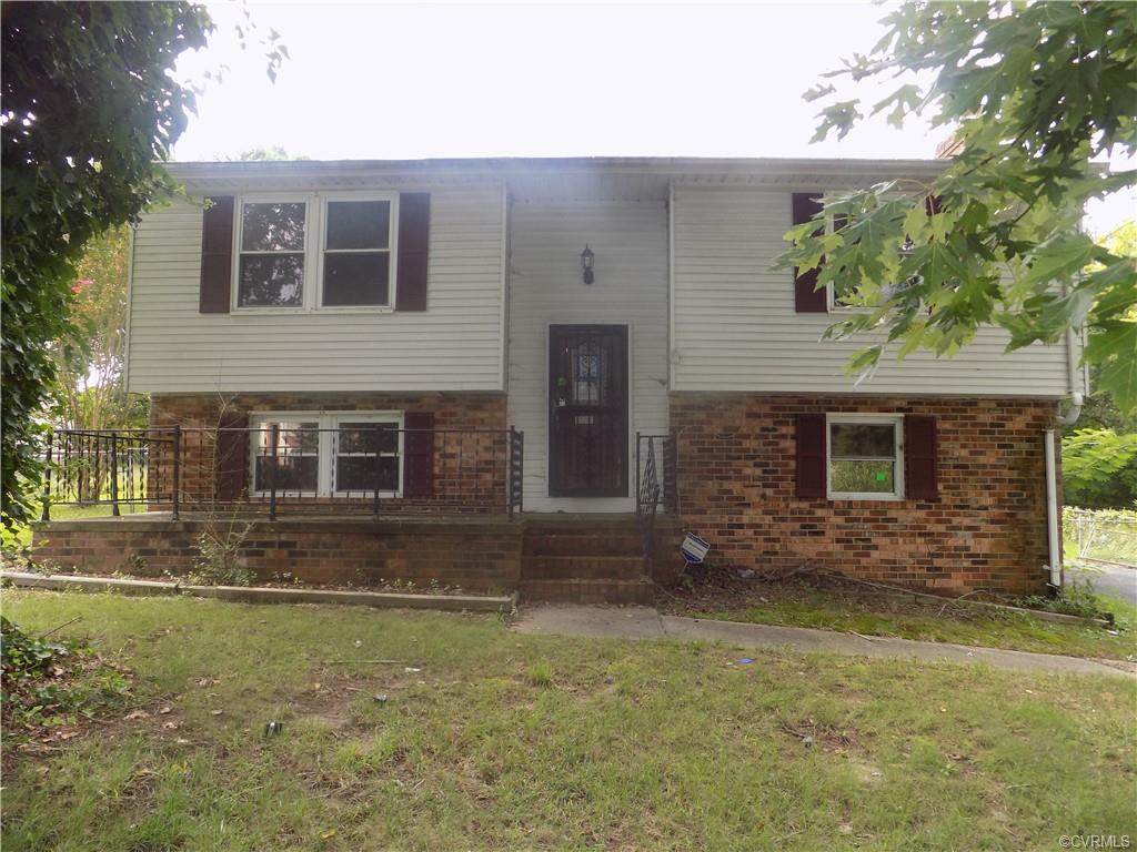 4032 Laurelwood Road - Photo 1