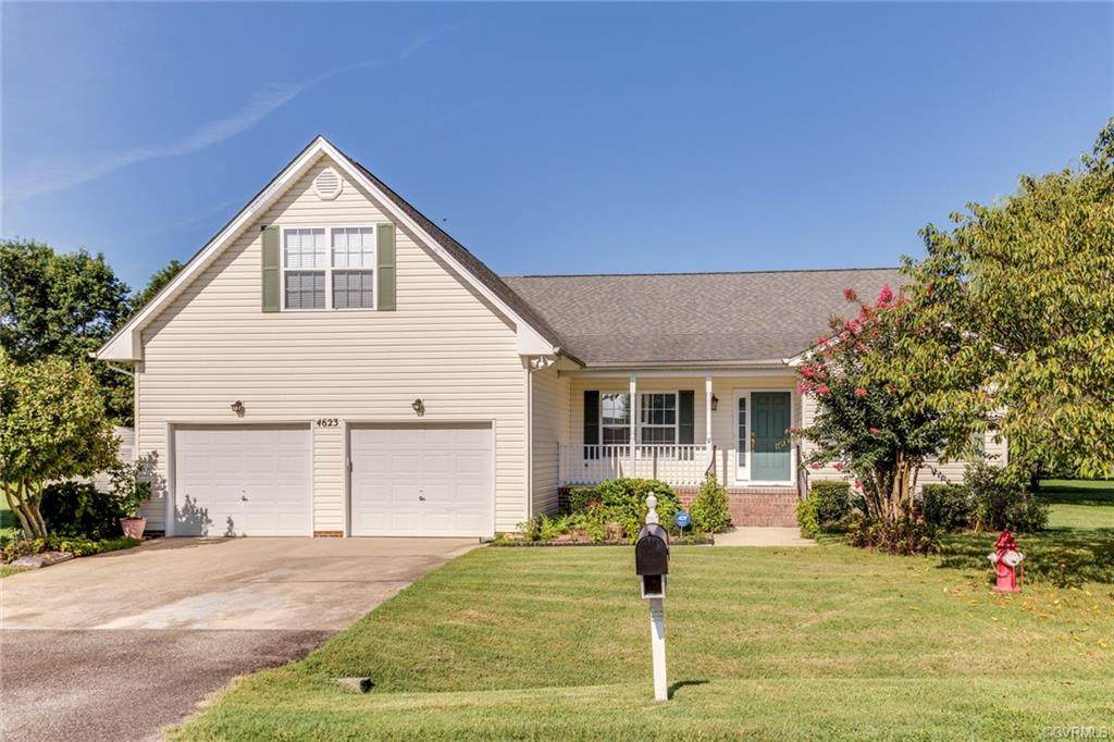 4623 Sir Gilbert Loop - Photo 1