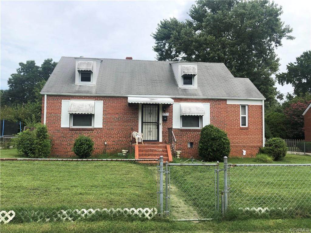 107 37th Street - Photo 1