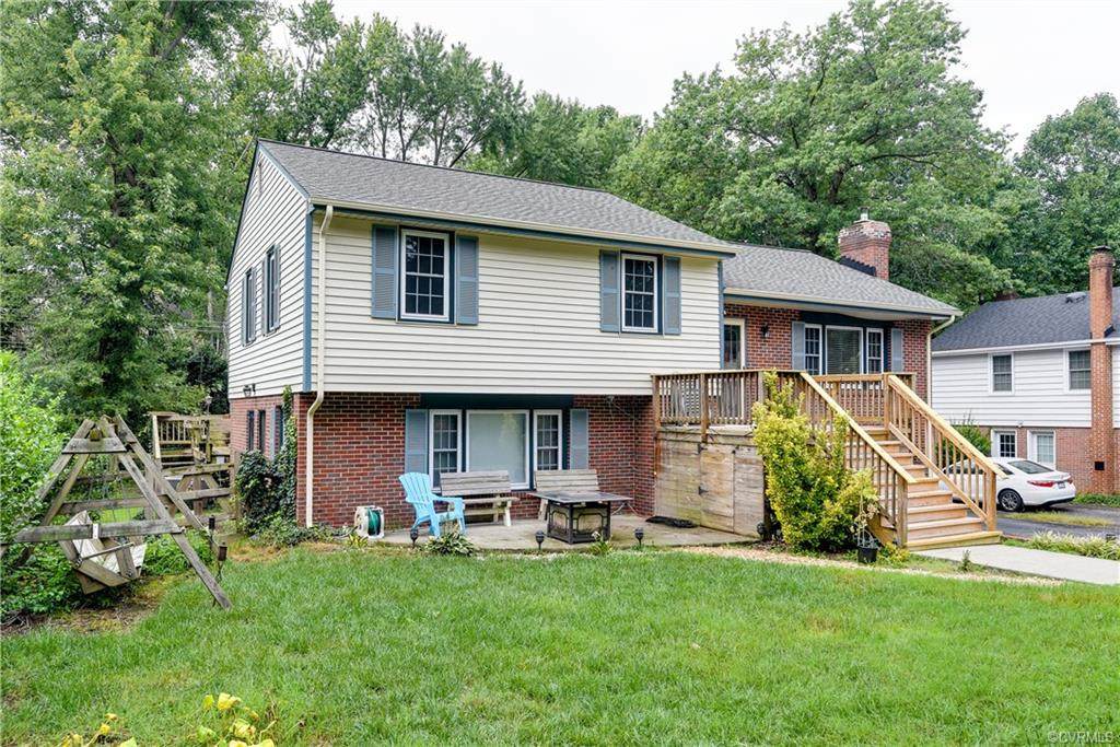 8421 Yolanda Road - Photo 1