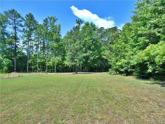 4621 Moseley Road - Photo 1