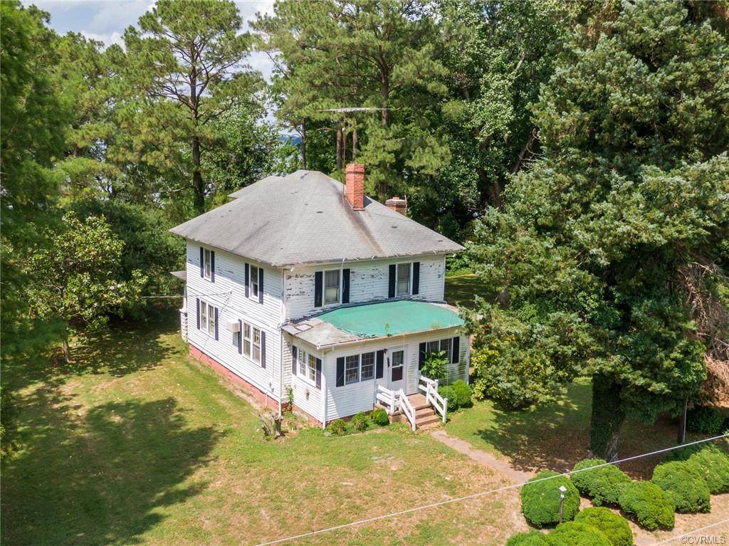 222 Green Point Lane - Photo 1