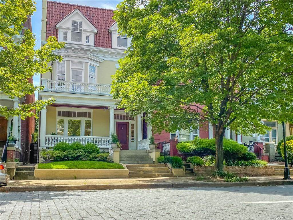 2229 Monument Avenue - Photo 1