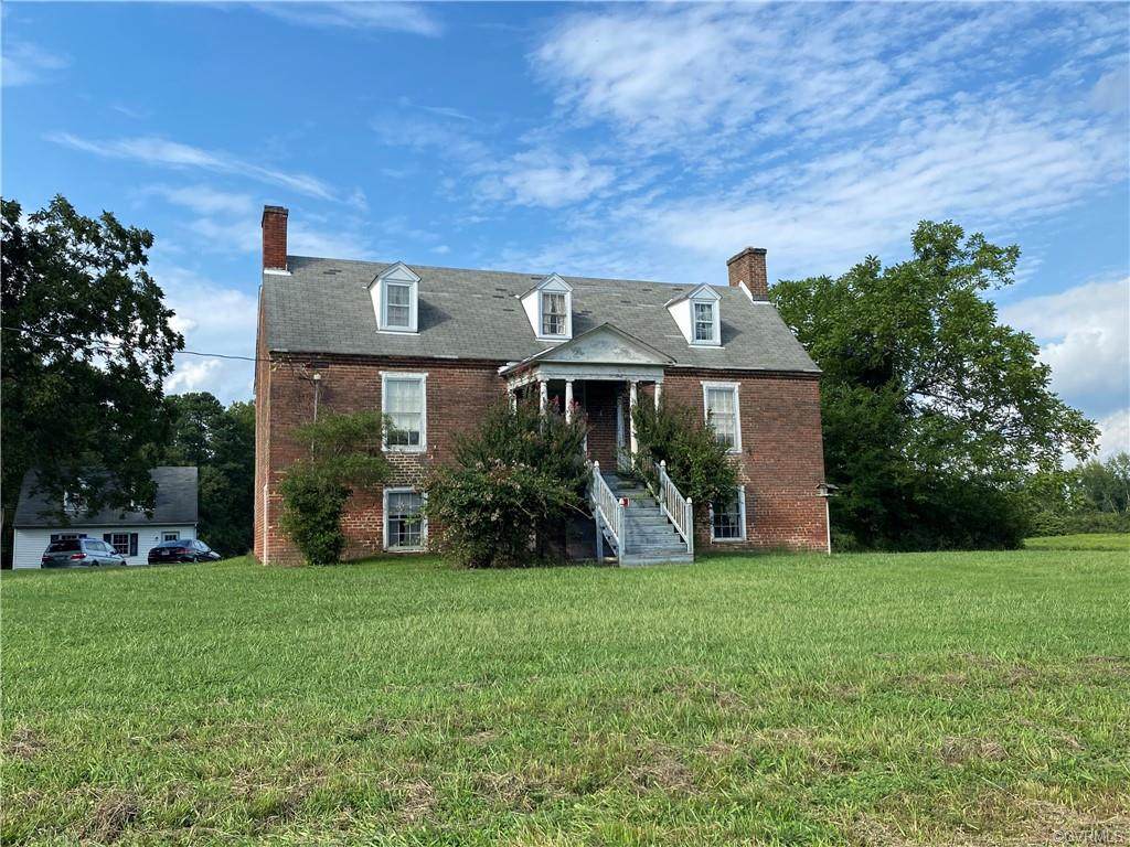 402 Forest Avenue - Photo 1