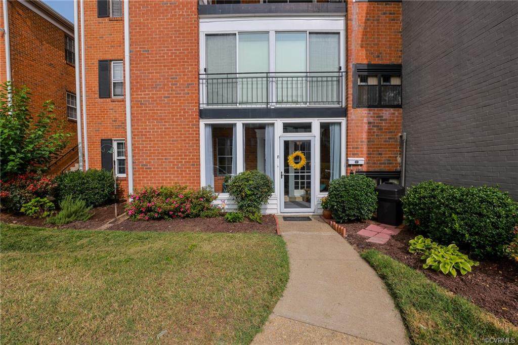 8 Rock Garden Lane - Photo 1