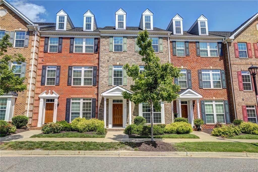 2104 Liesfeld Parkway - Photo 1