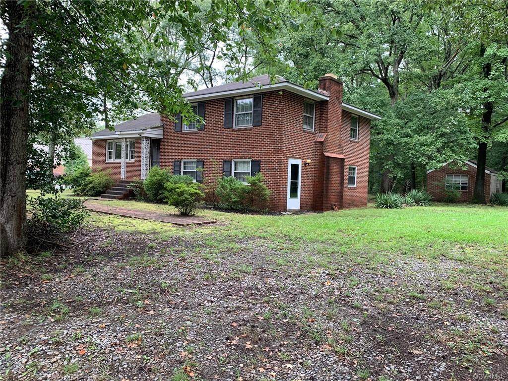 4800 Oakleys Lane - Photo 1