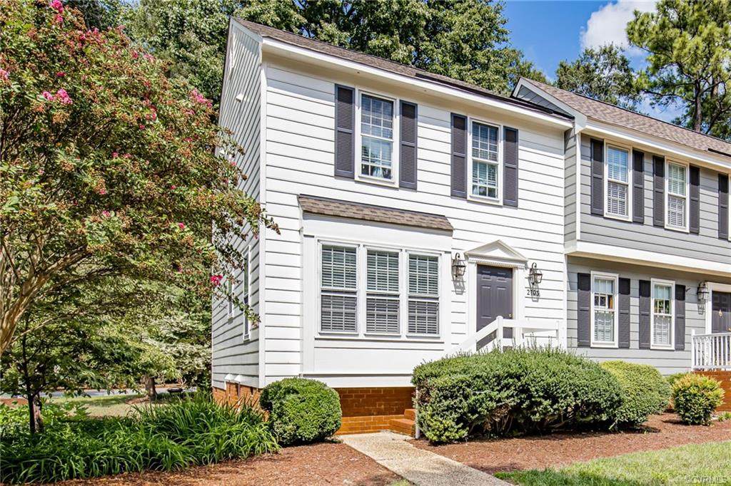 2703 Coachouse Lane - Photo 1