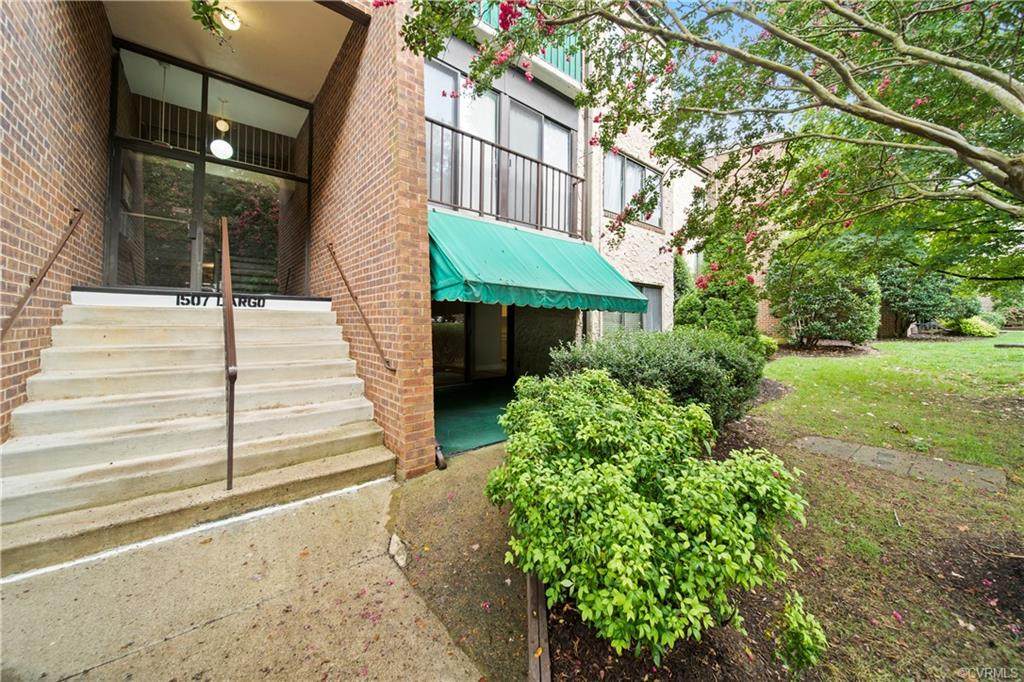 1507 Largo Road - Photo 1
