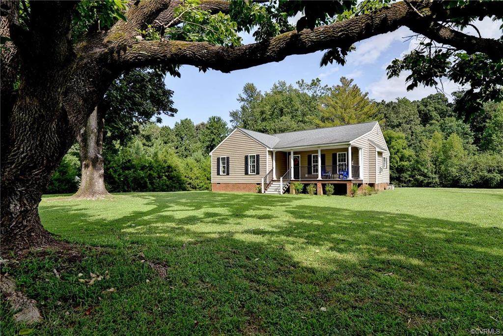 11181 New Town Road - Photo 1
