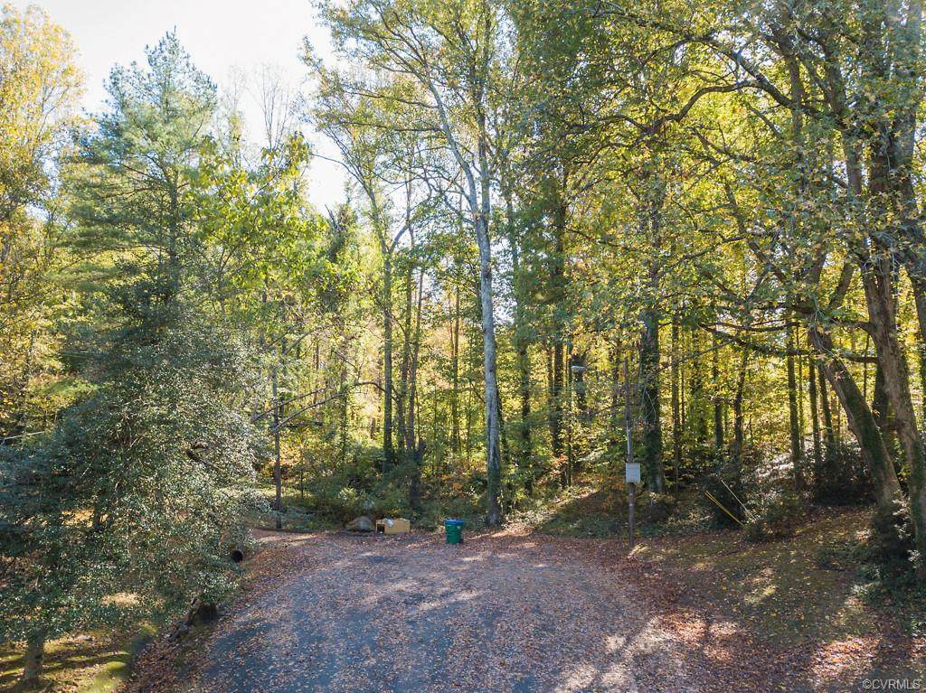 3021 Falcon Road - Photo 1