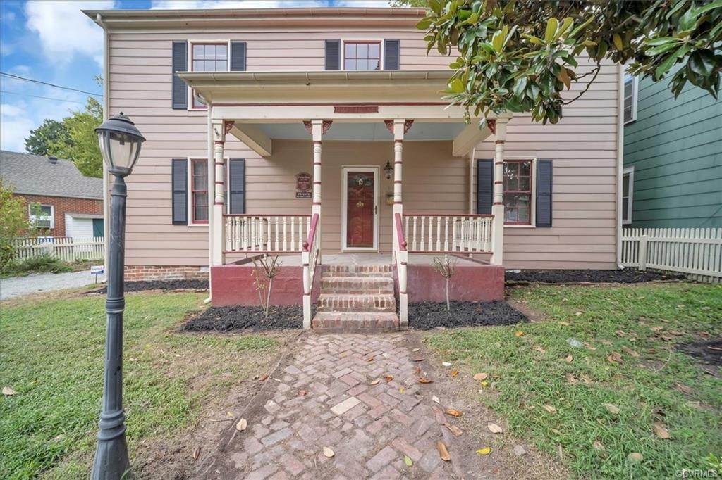 1003 Maplewood Avenue - Photo 1