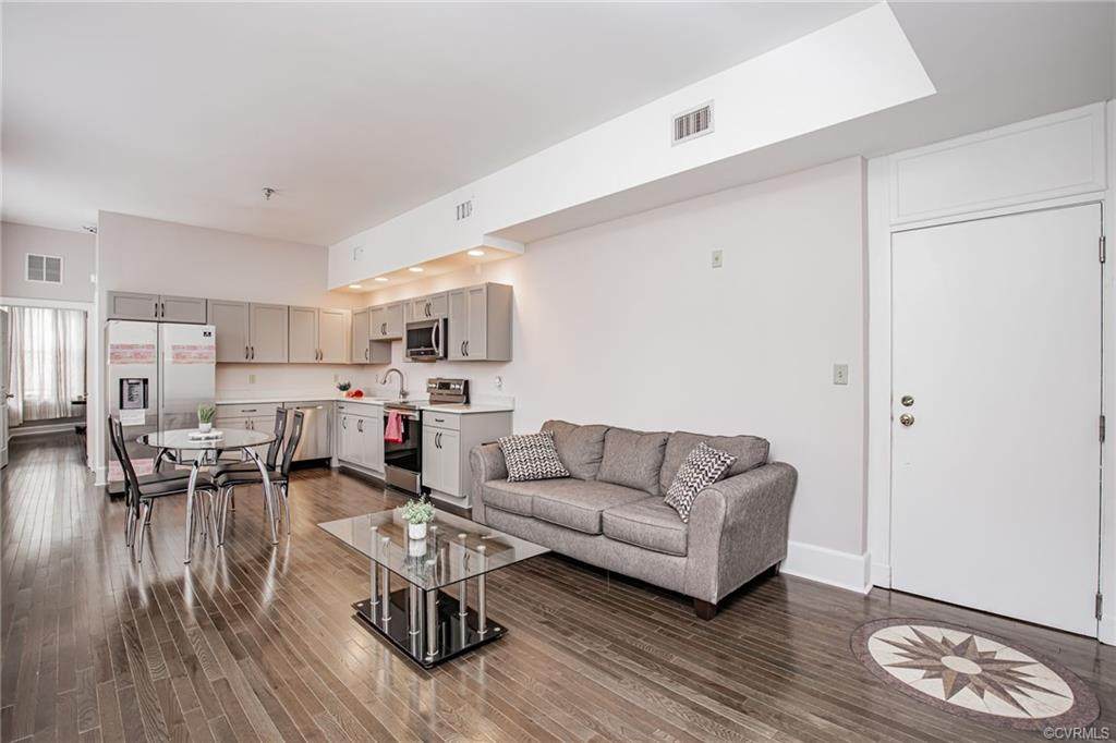 212 Franklin Street - Photo 1