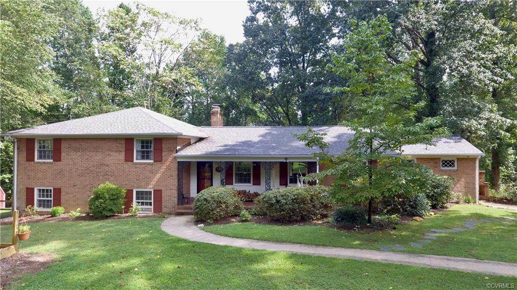 7286 Ewell Circle - Photo 1