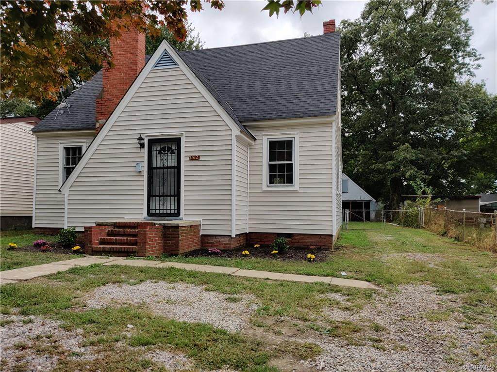 2512 Coles Street - Photo 1