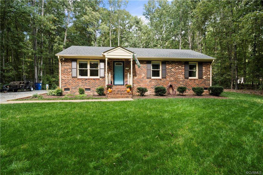 18108 County Line Road - Photo 1