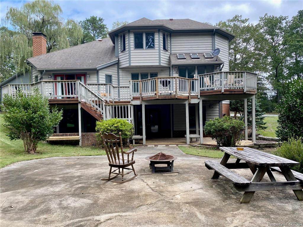 1330 Wellfords Wharf - Photo 1
