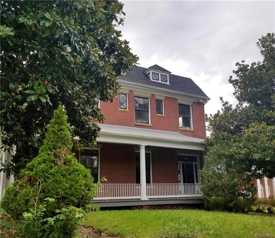 216 Roanoke Street - Photo 1