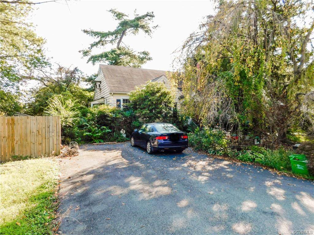 4407 Penick Road - Photo 1