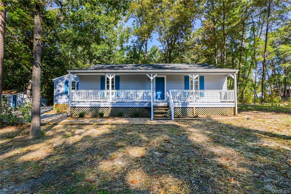 77 Holly Road - Photo 1