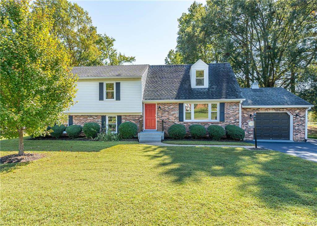 6365 Lakeway Drive - Photo 1