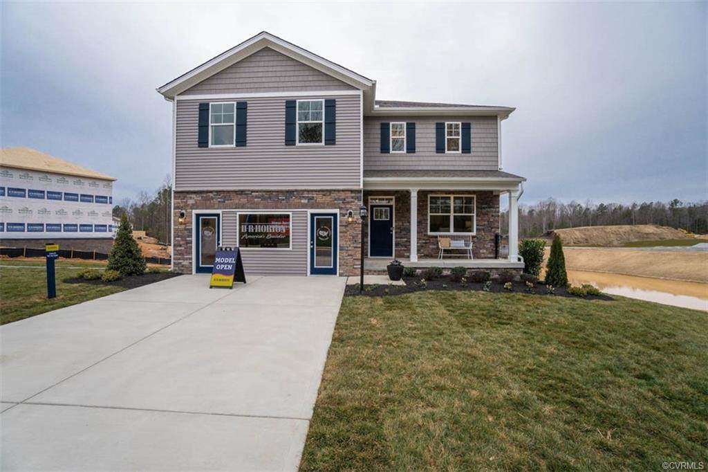 15131 Hazelbury Circle - Photo 1
