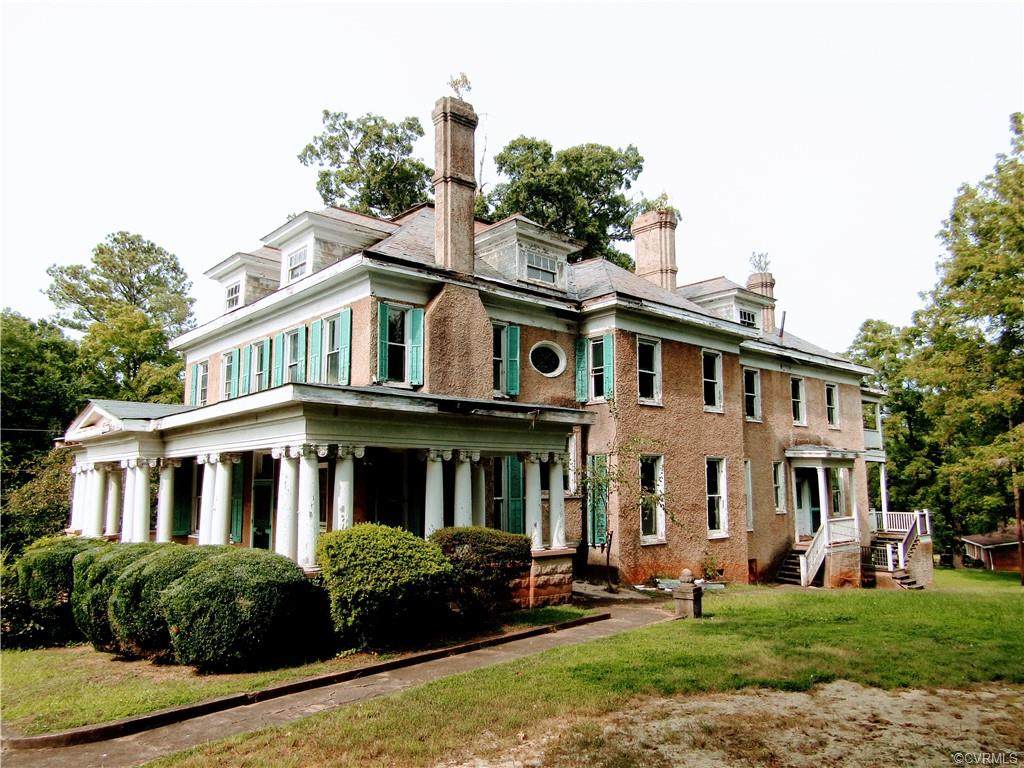 679 Main Street - Photo 1
