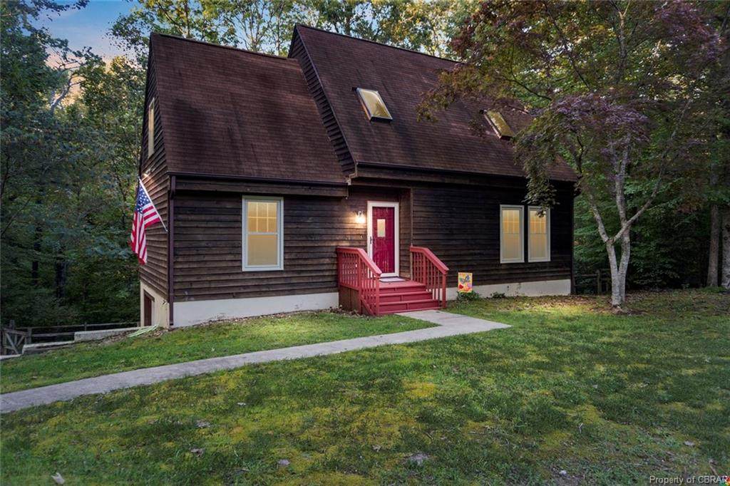 121 Chapel Hill Lane - Photo 1
