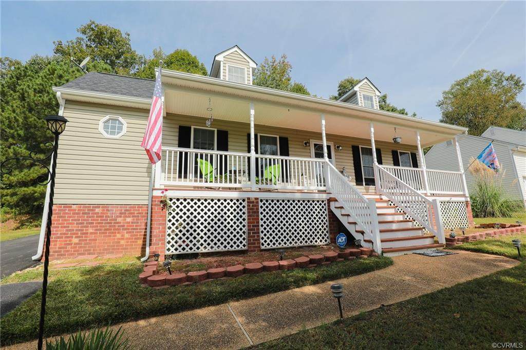 2742 Knobbly Court - Photo 1